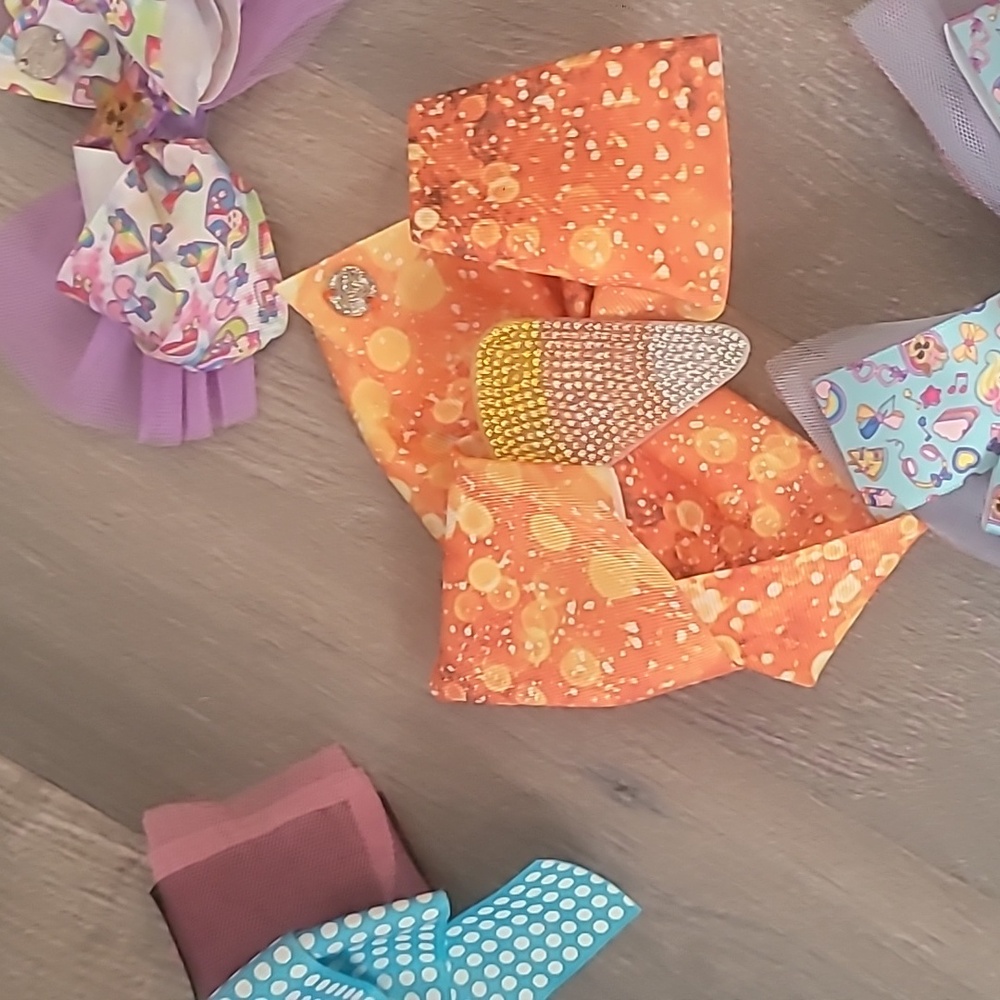 JOJO Siwa Bundle Of 25 Bows Plus Unicorn Hair Accessory Holder - Picture 5 of 9